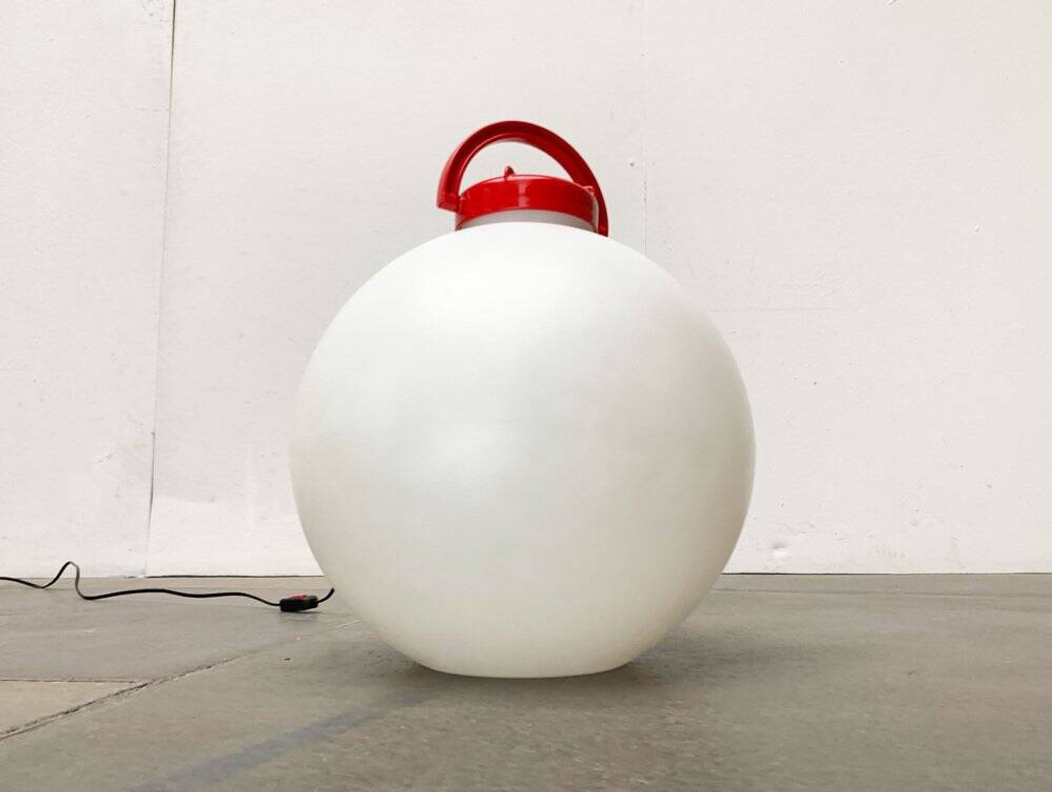 Vintage Italian floor lamp Space Age Tama by Isao Hosoe for Valenti Luce, 1970s