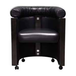 fauteuil club par Umberto Asnago pour Giorgetti Italie 1980