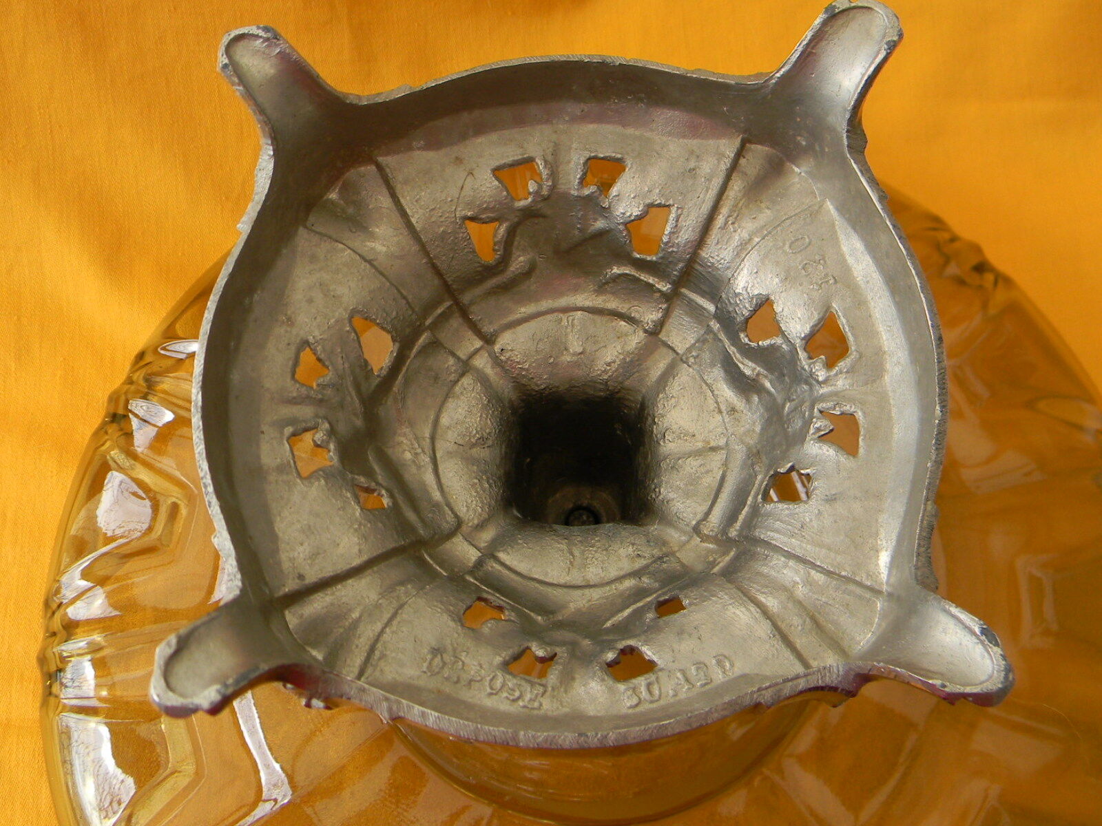 Standing cup in smoked glass