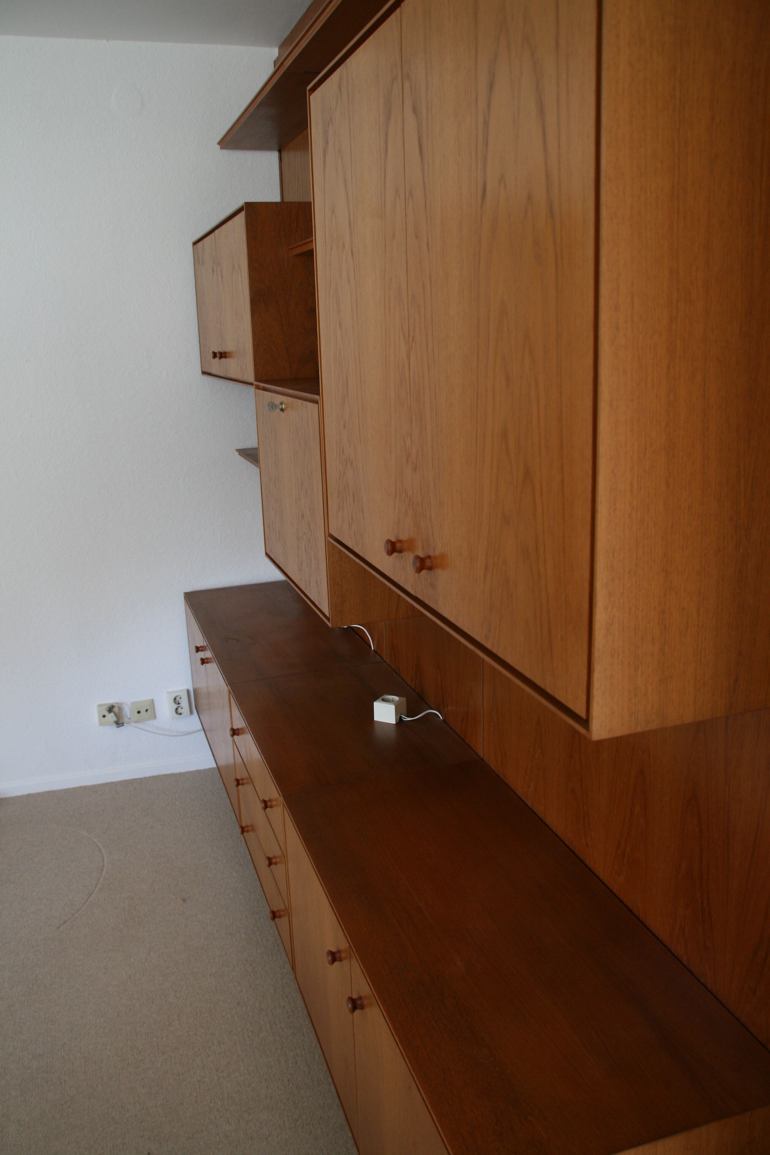 Vintage danish design wall unit by Hulsta