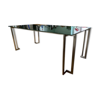 Table structure ions and glass tray