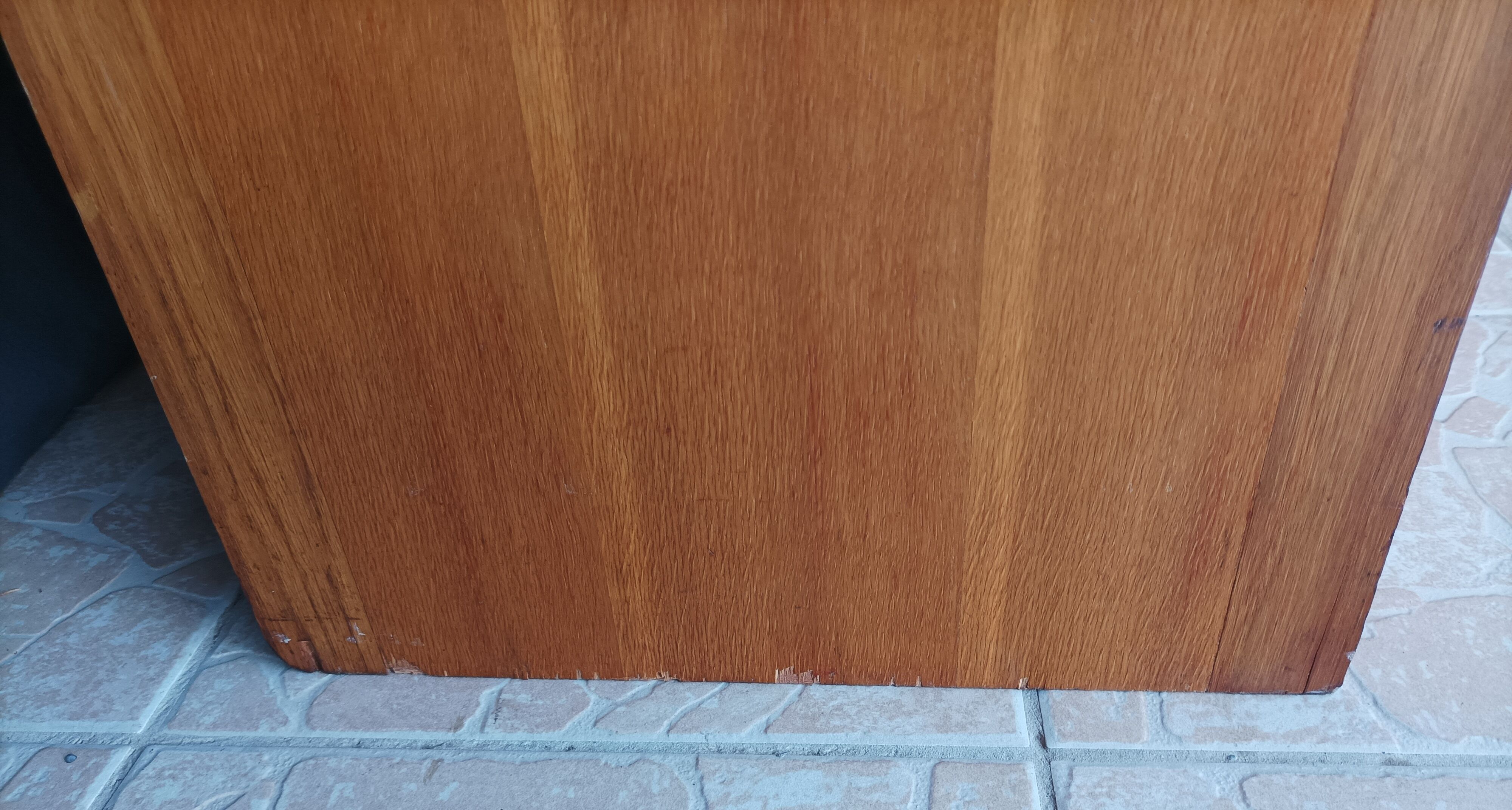 Vintage display bookcase in light oak