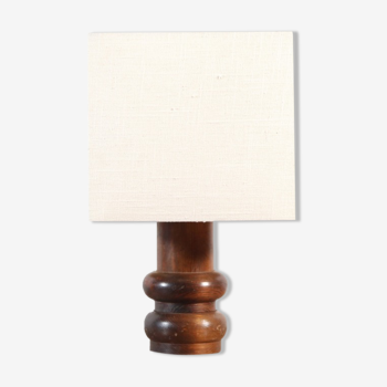 Lampe de table vintage en bois avec abat-jour carré