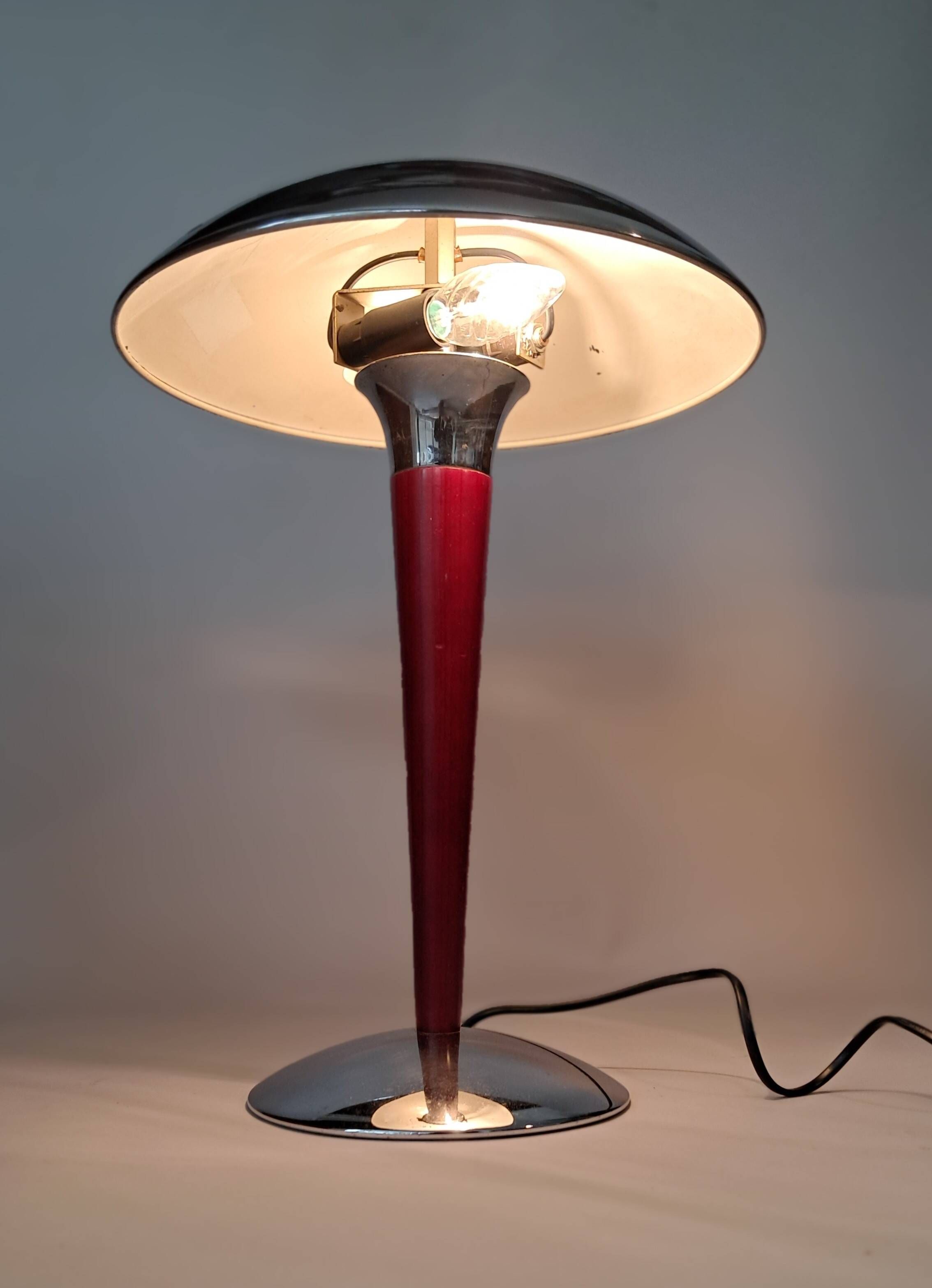 Lampe champignon style Art Déco à 2 lumières.