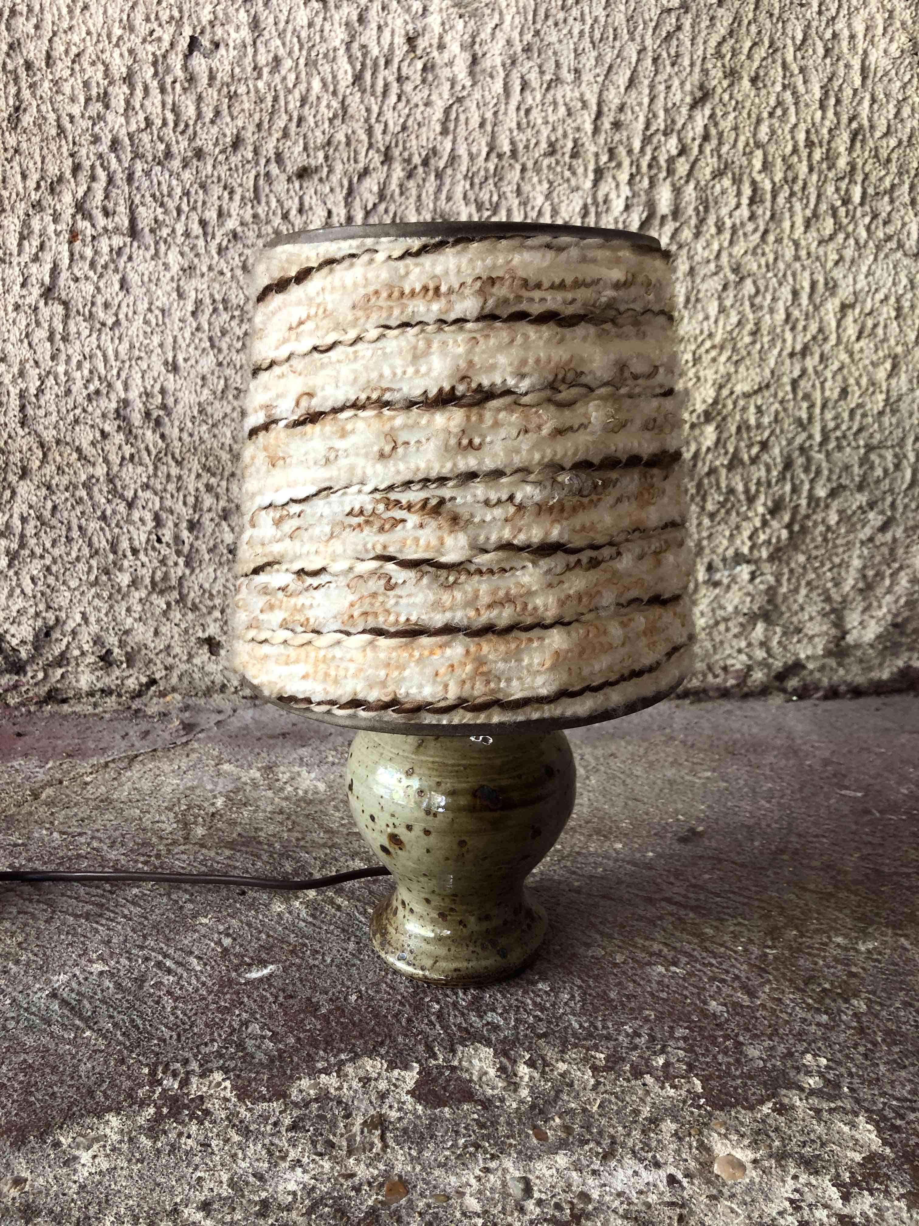 Pyrity sandstone lamp