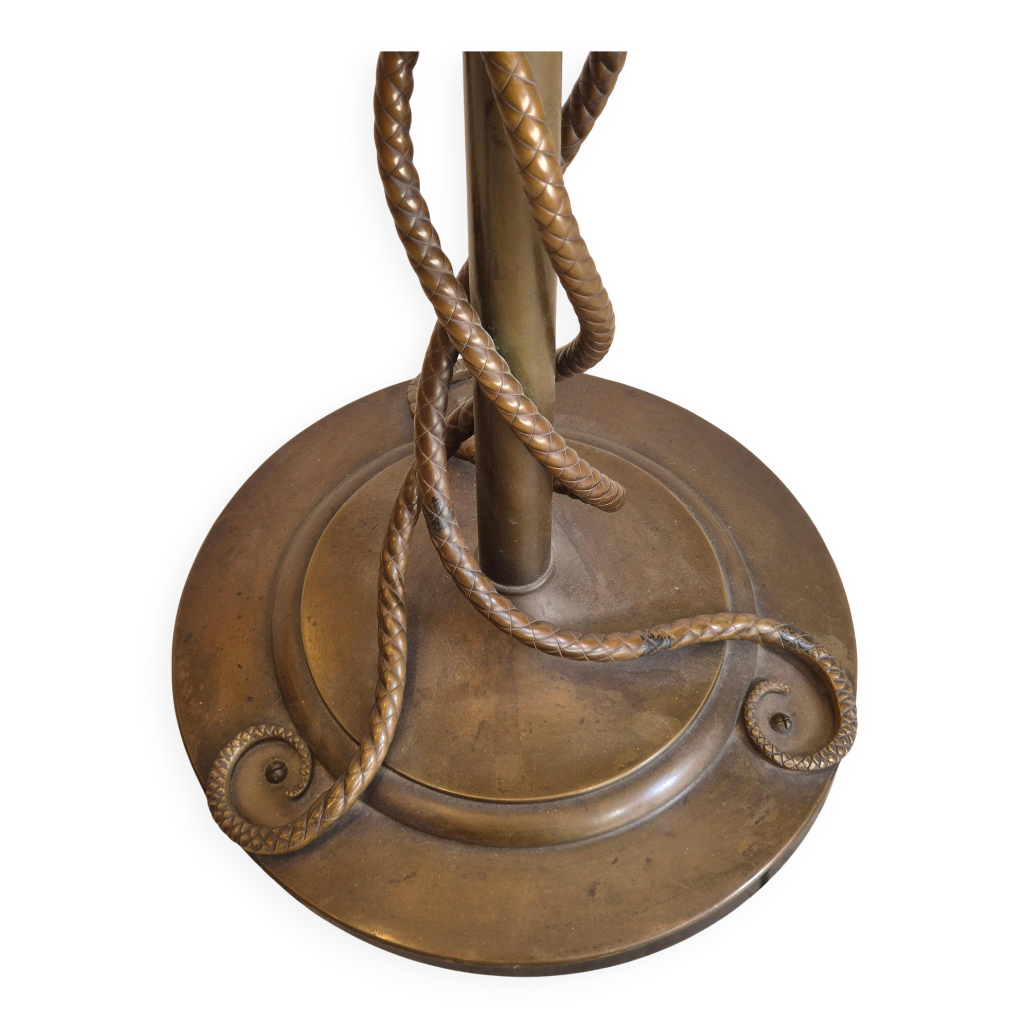 Rare and exquisite bronze floor lamp with intertwined snakes, early 1900s.