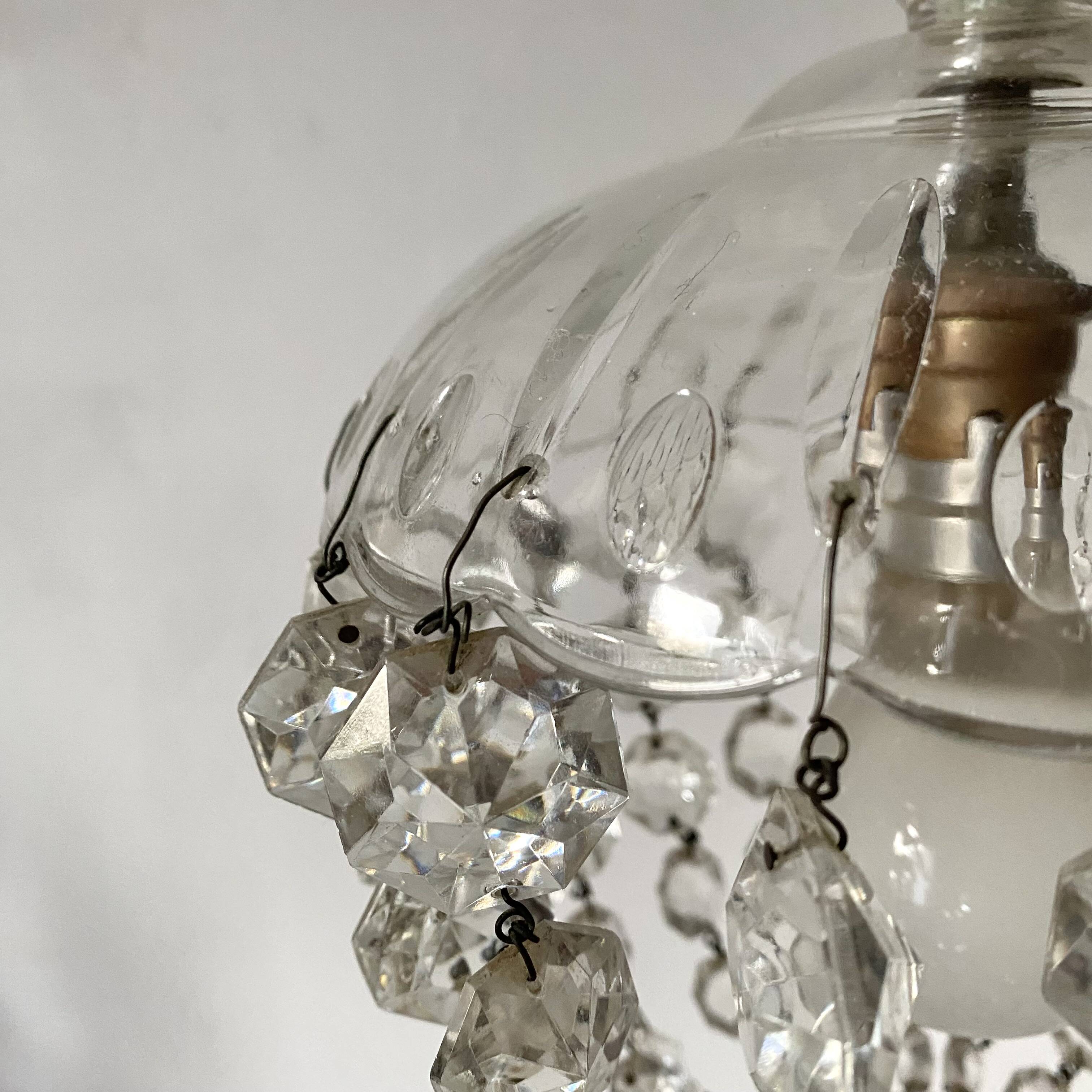 Basket tassel suspension or tassel ceiling light