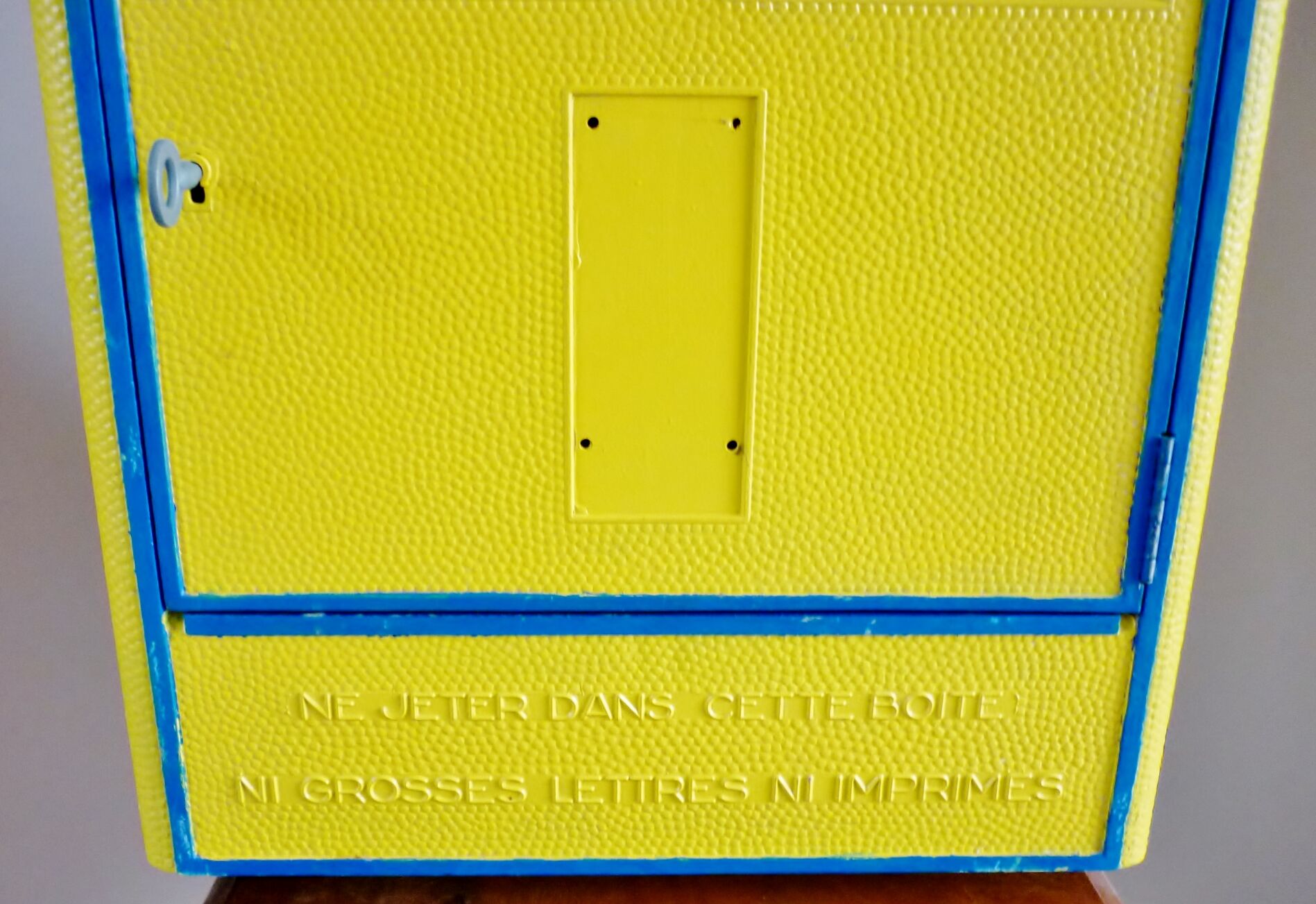 Double mailbox reformed, La Poste Dejoie Nantes 1969