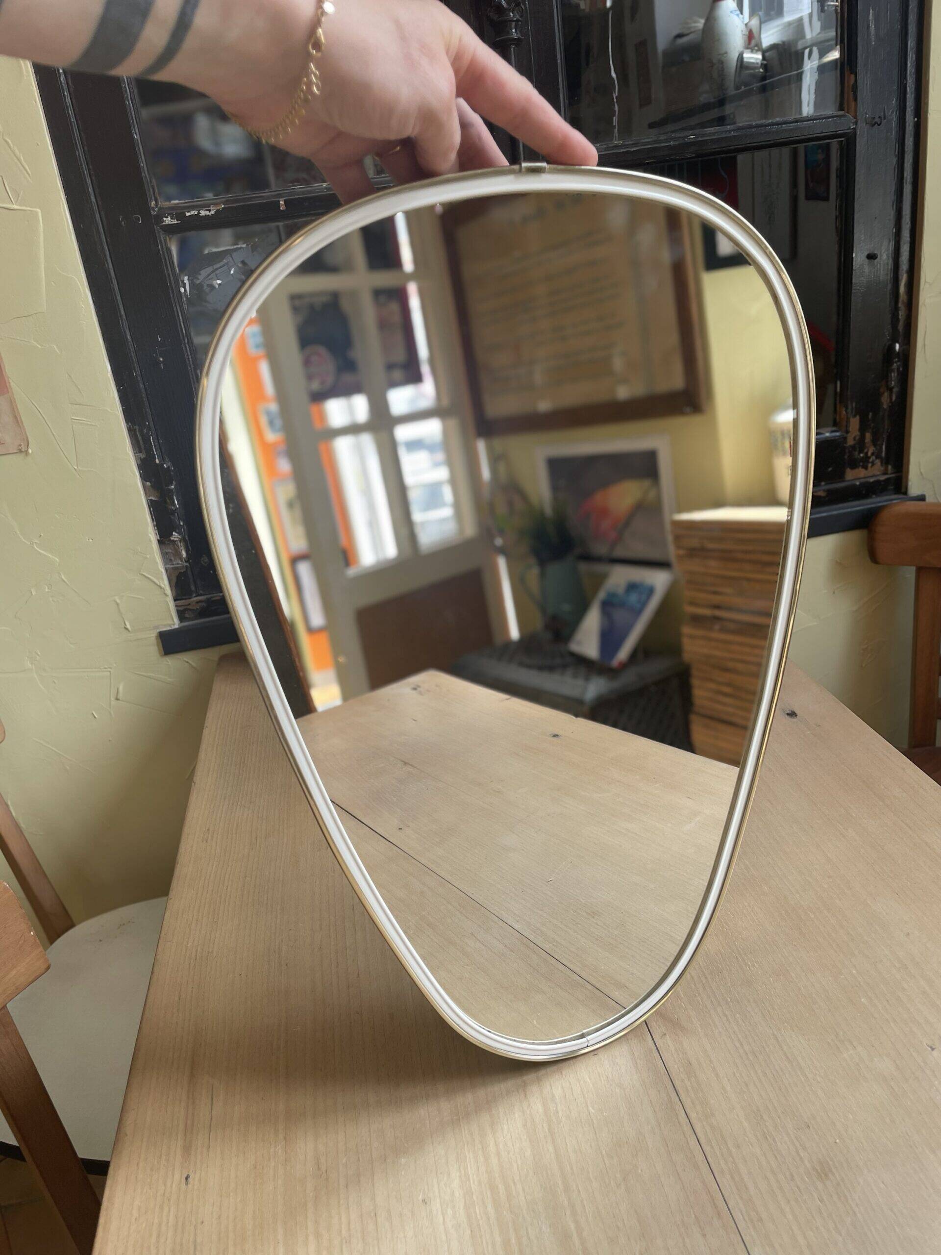 1950s rear-view mirror