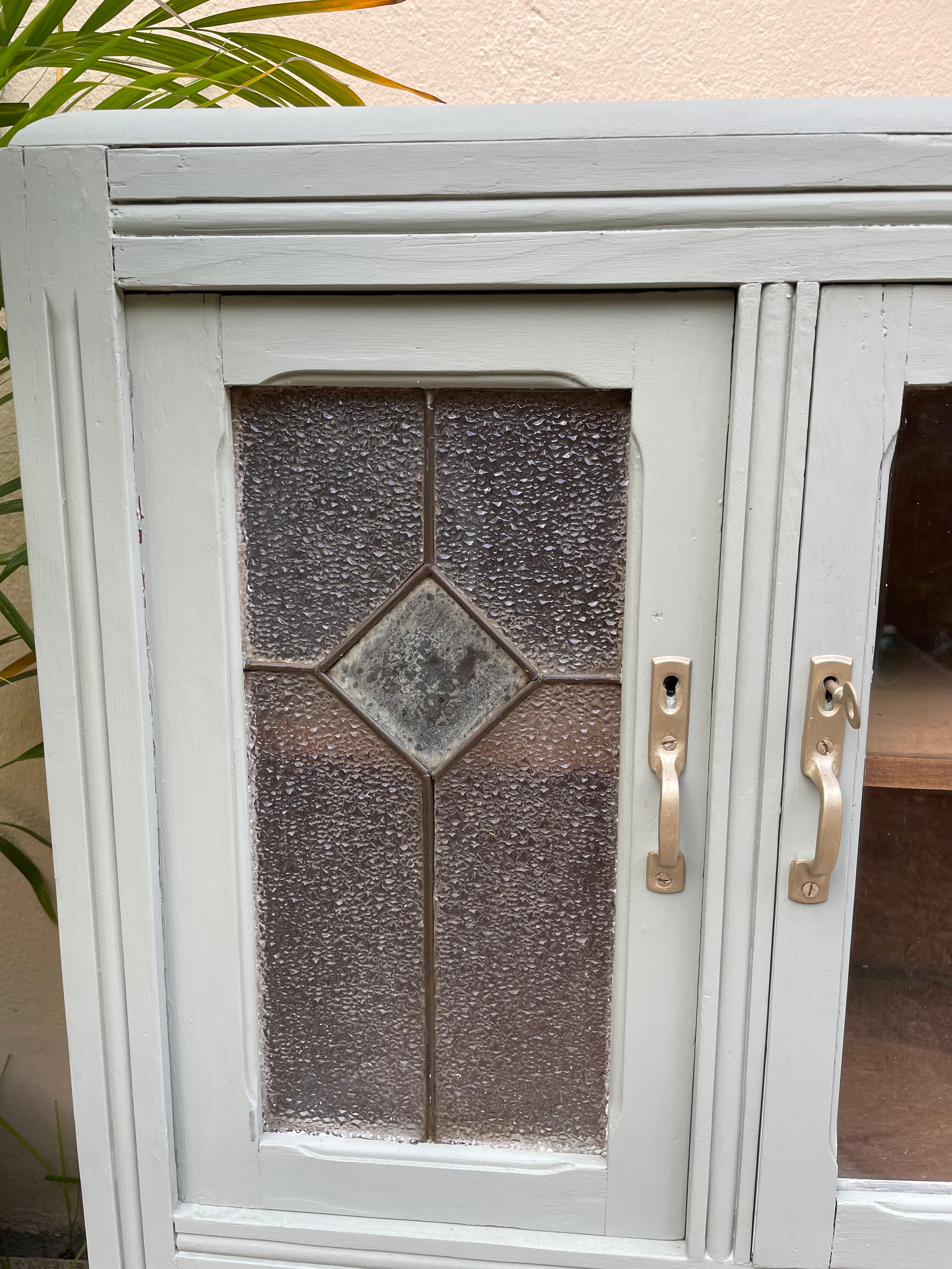 Buffet vintage portes vitrées