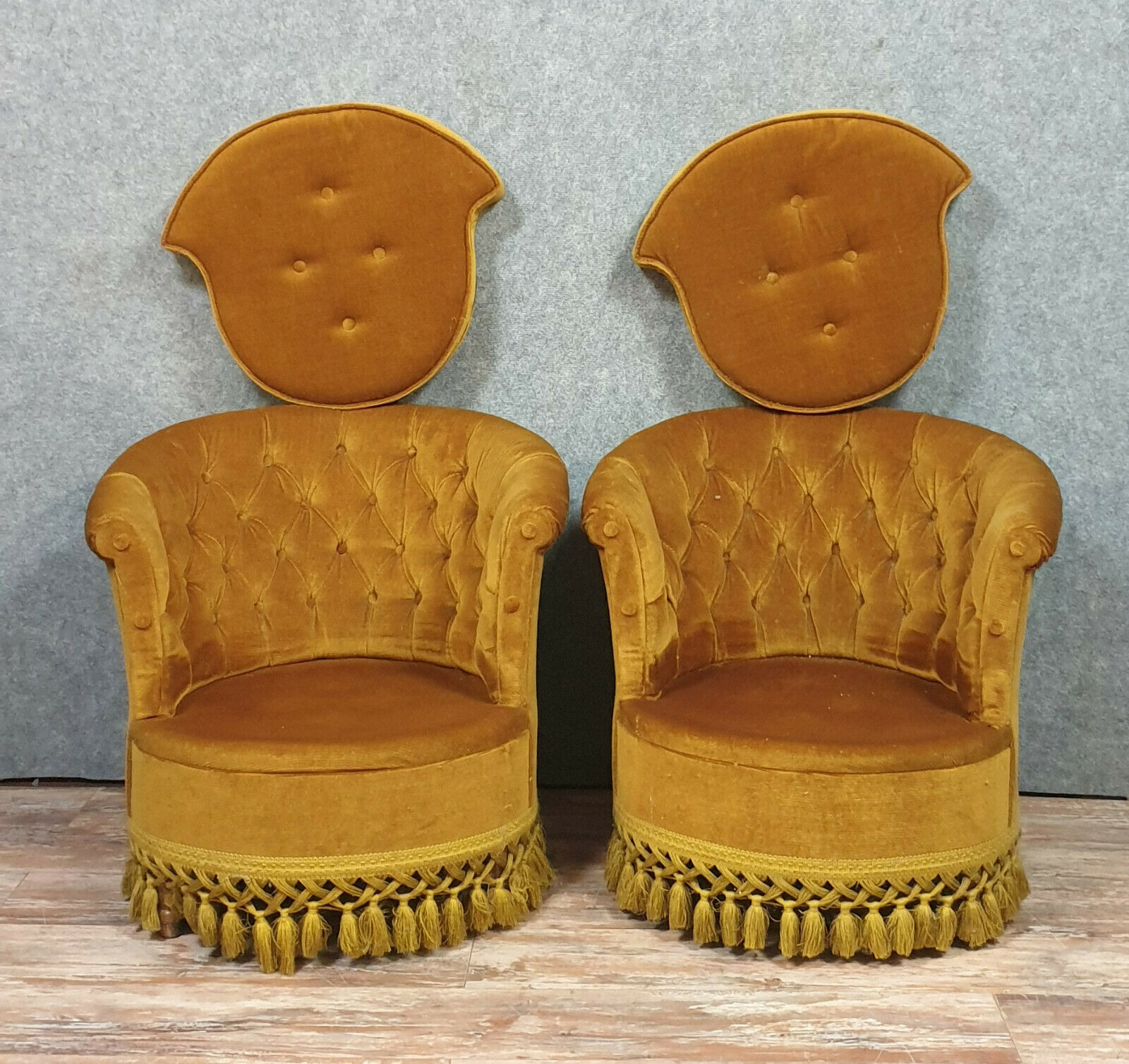 Pair of toad chairs in the shape of the Napoleon III era around 1850