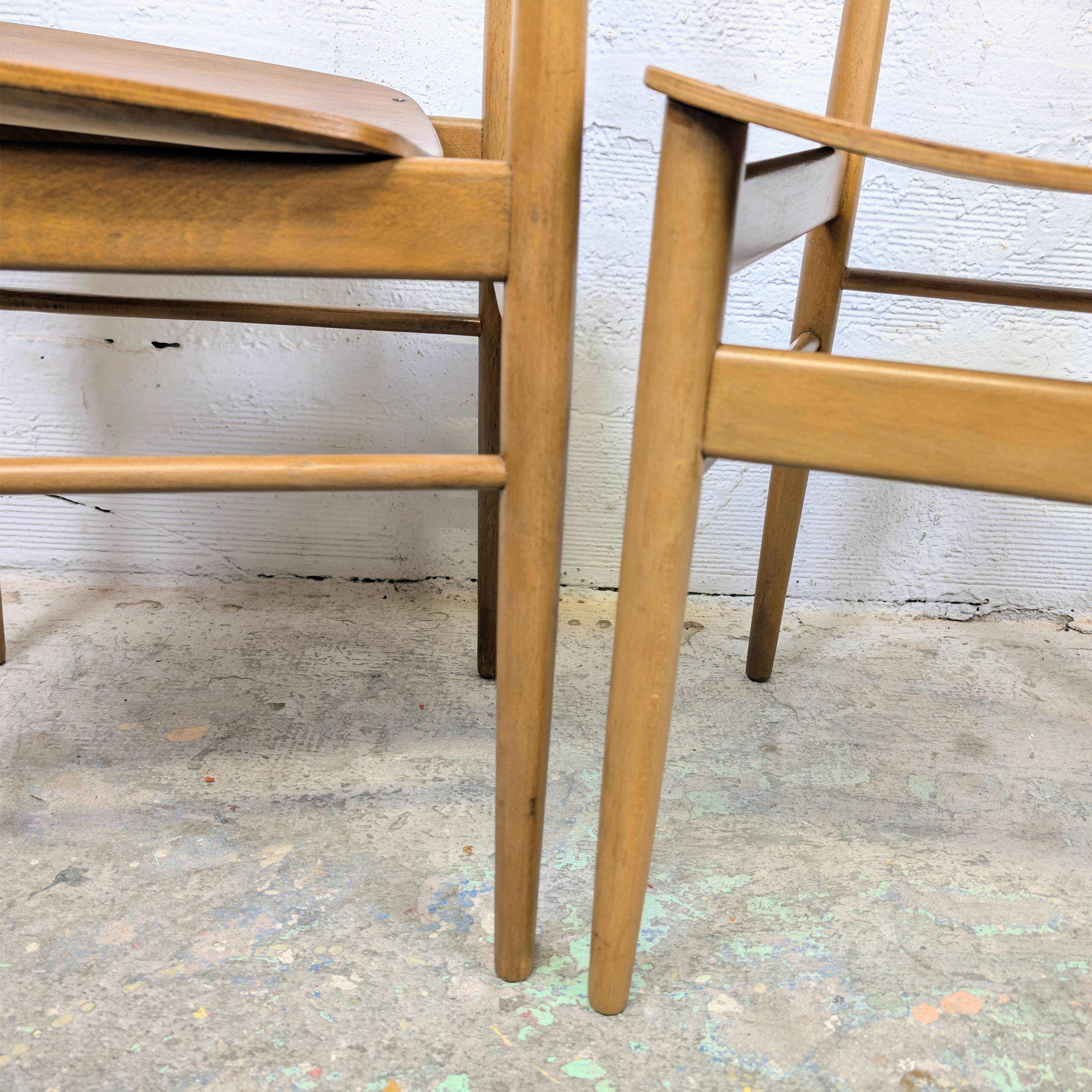 Paire de chaises vintage des années 60