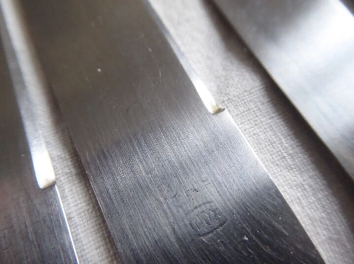 12 fruit knives, dessert. horn handle. length 19 cm