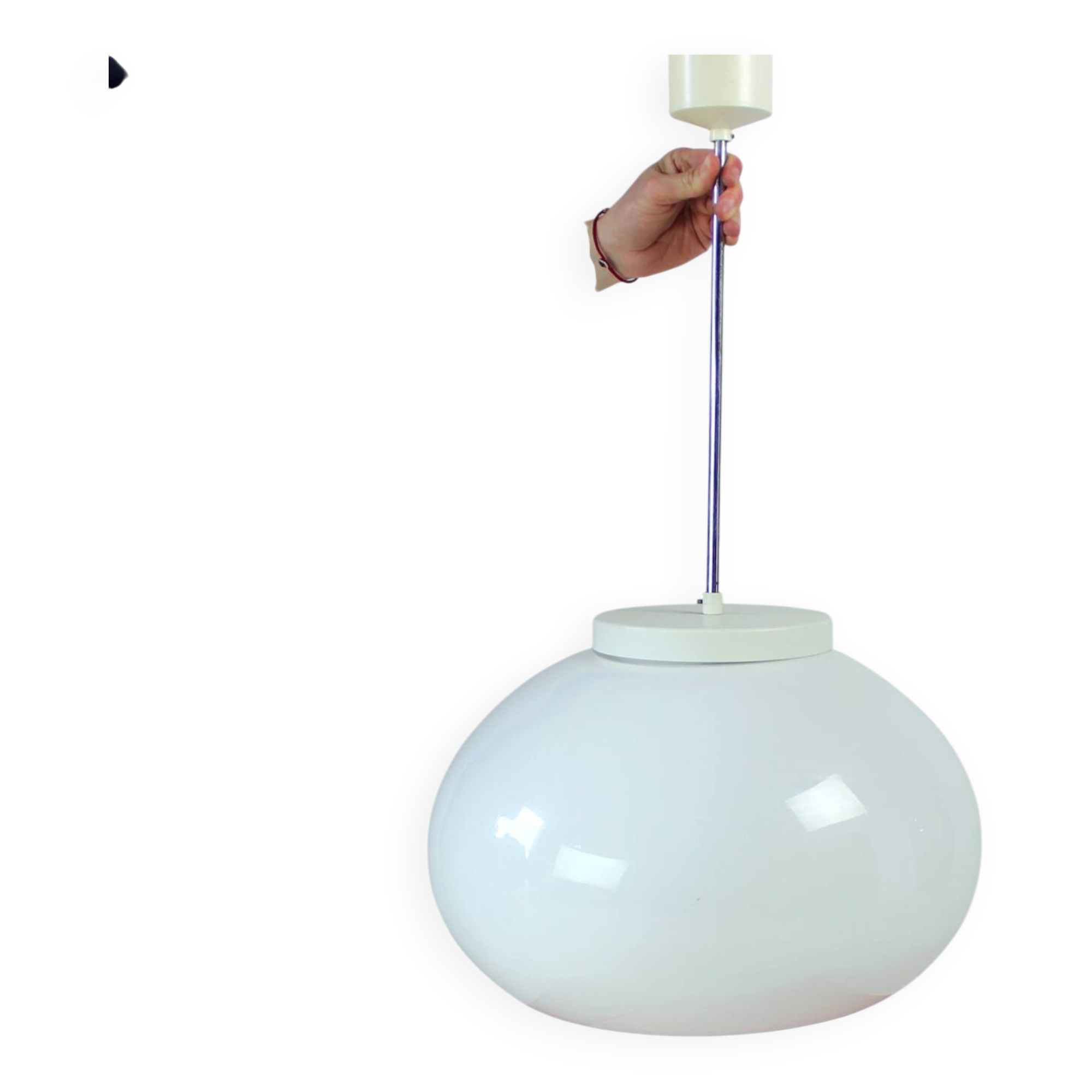 Grand plafonnier en opaline blanche, Tchécoslovaquie, années 1960