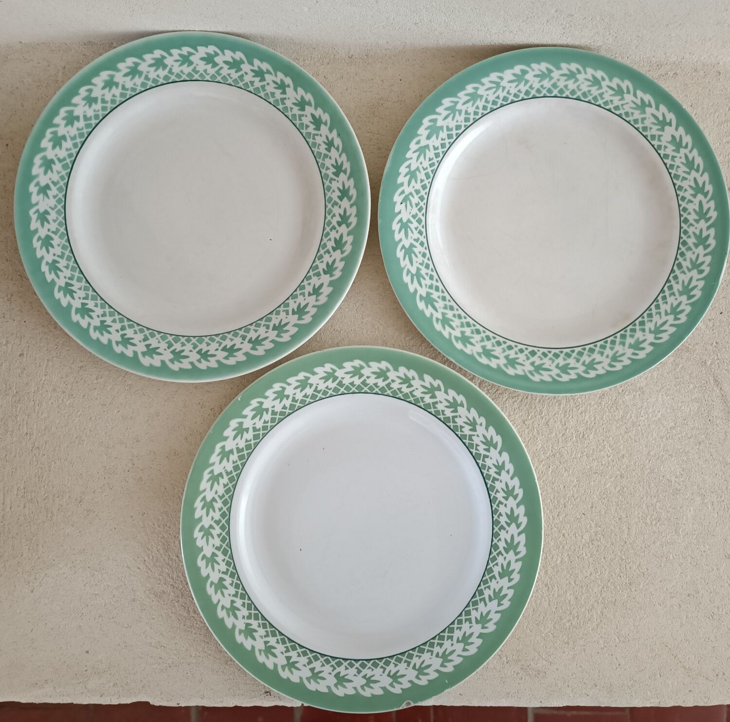 3 plates earth of iron Saint Amand