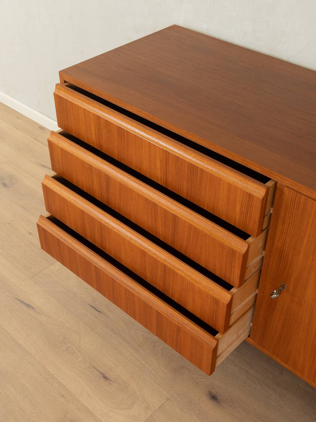 1950s Chest of drawers, Oldenburger Möbelwerkstätten