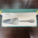 Christofle silver metal pie shovel, vendome model