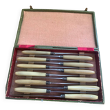 Horn knives