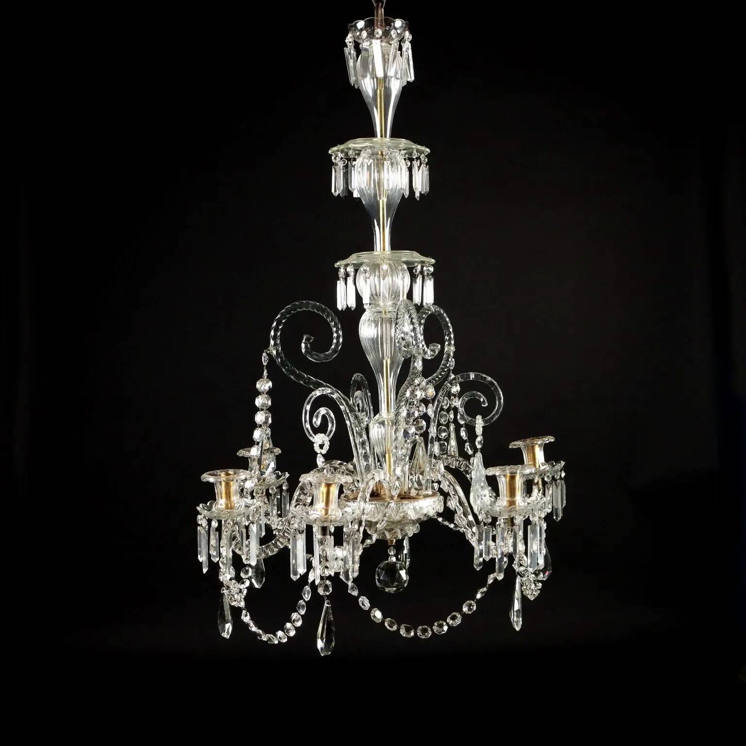 Antique glass chandelier with 6 lights from the 19th century.