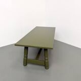 Glossy olive green lacquered dining table — DLG Georges Robert, Circa 1970