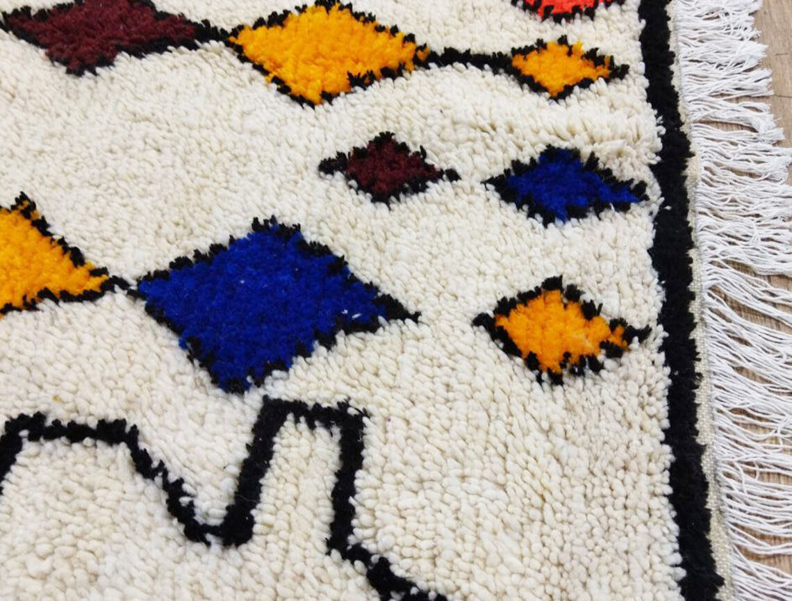 Handmade moroccan berber carpet 228x 149 cm