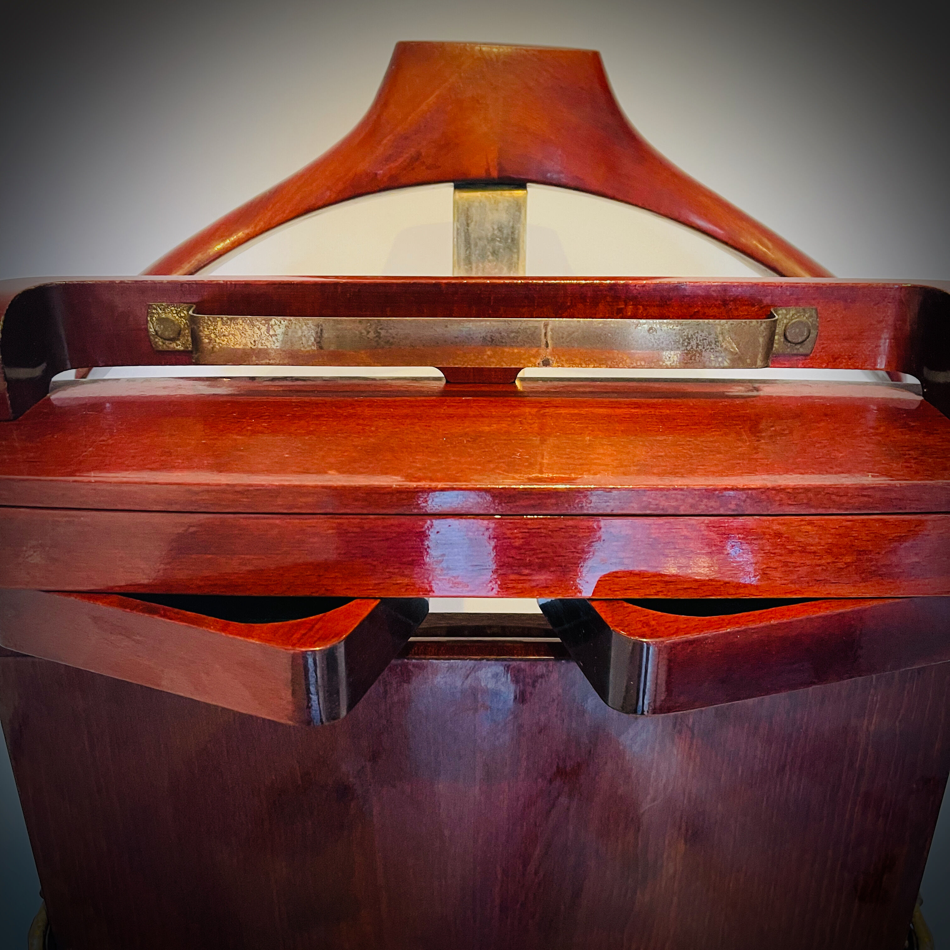 Full mahogany room & night valet for Fratelli Reguitti