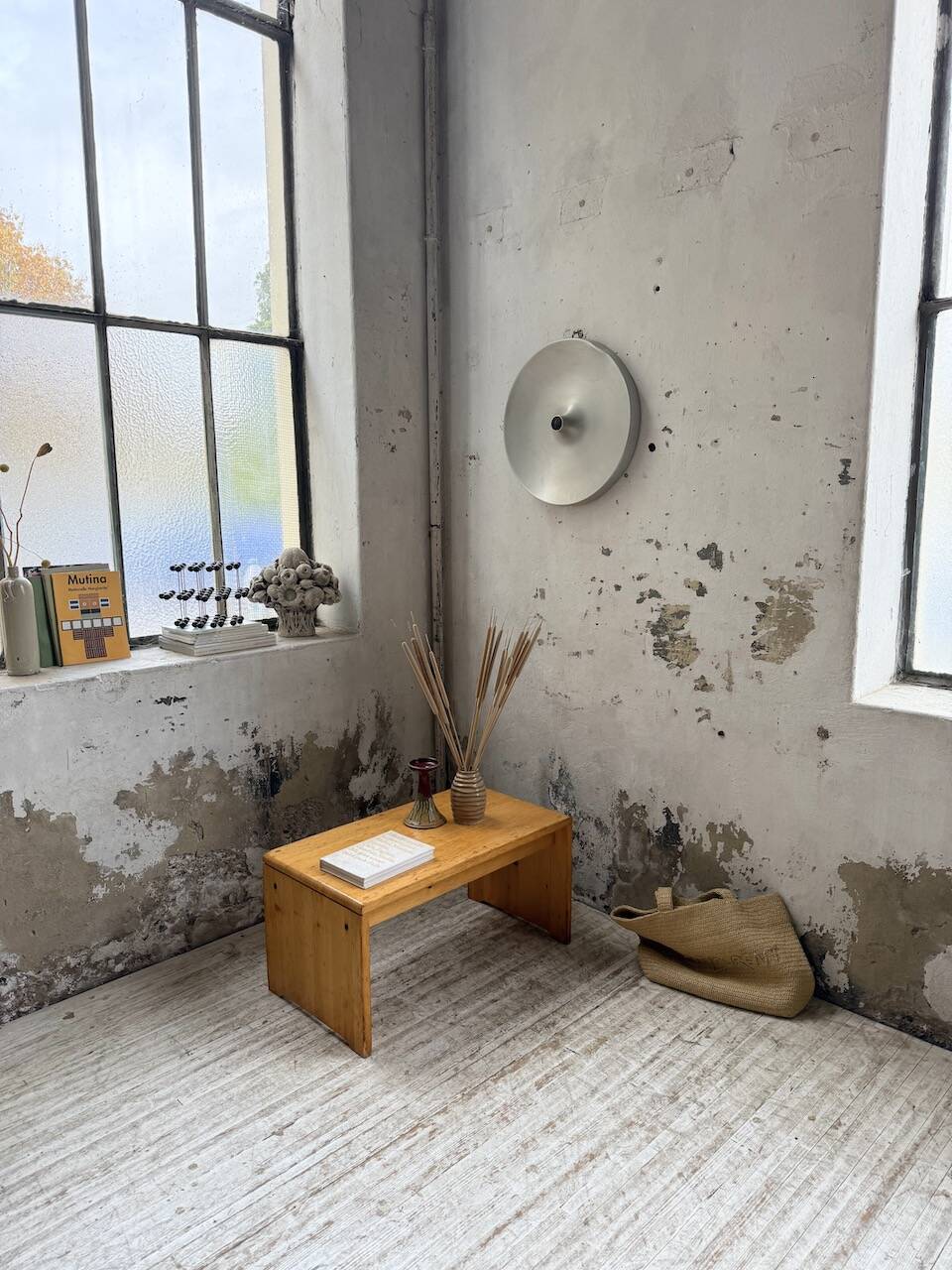 Coffee table in Perriand style, Les Arcs 1800.