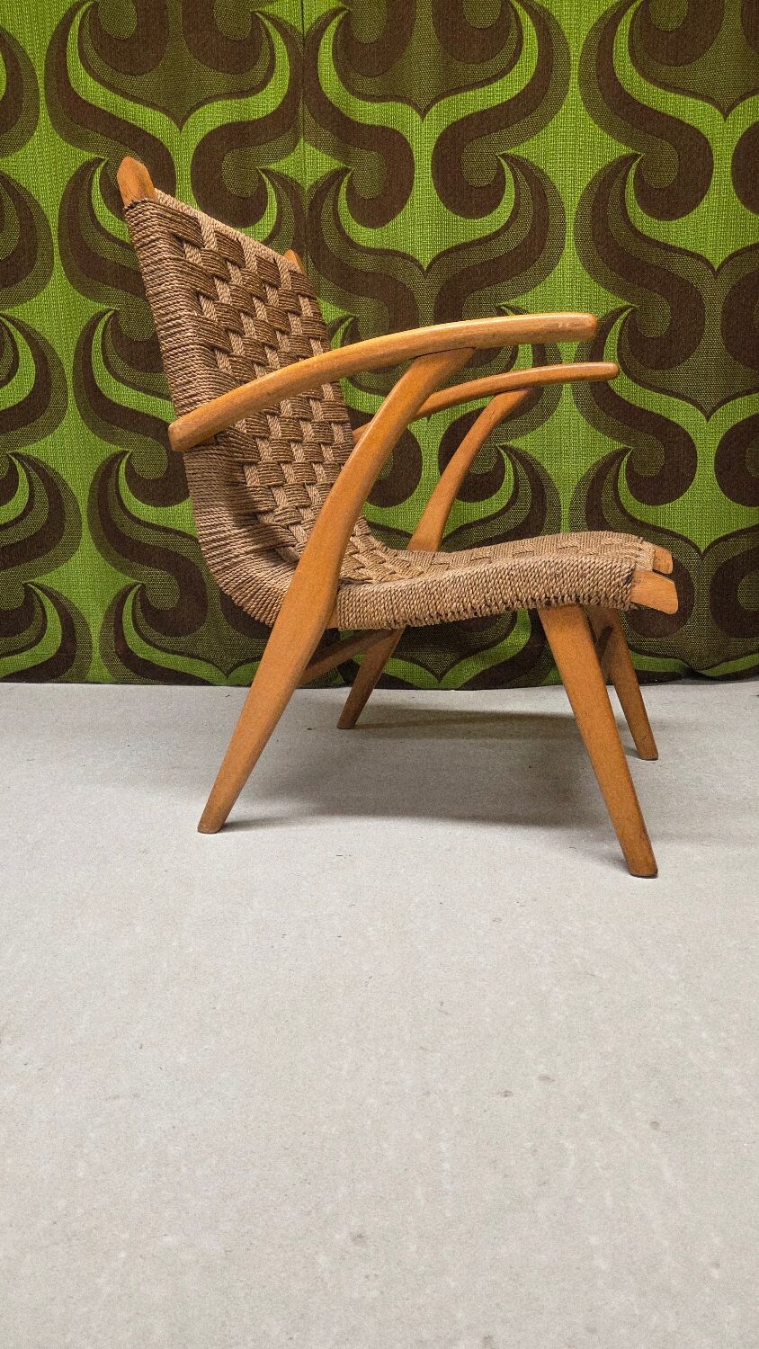 "Wroom & Dreesman 1950 corded armchair"