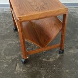 Chariot table d’appoint vintage en teck danois par Aksel Kjersgaard