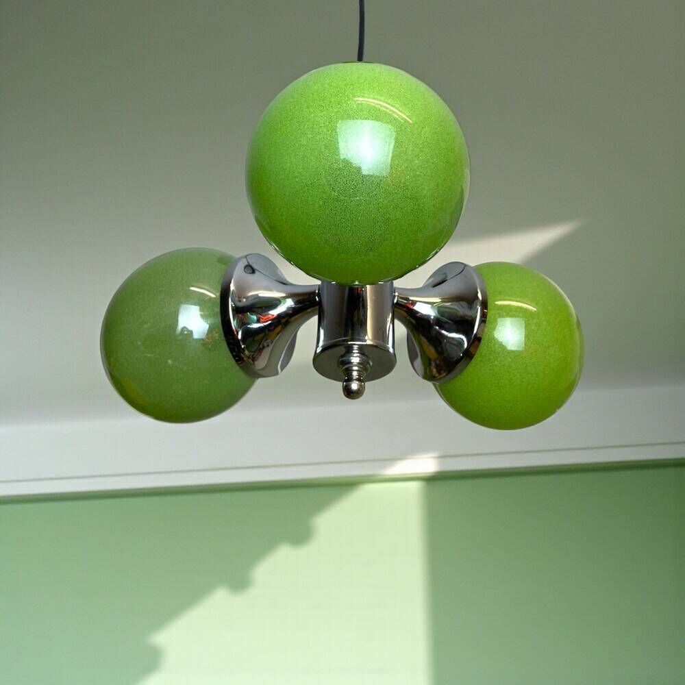 Space Age 3-light Sputnik chandelier