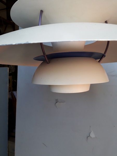 Poul Henningsen / Louis Poulsen chandelier hangingPH5