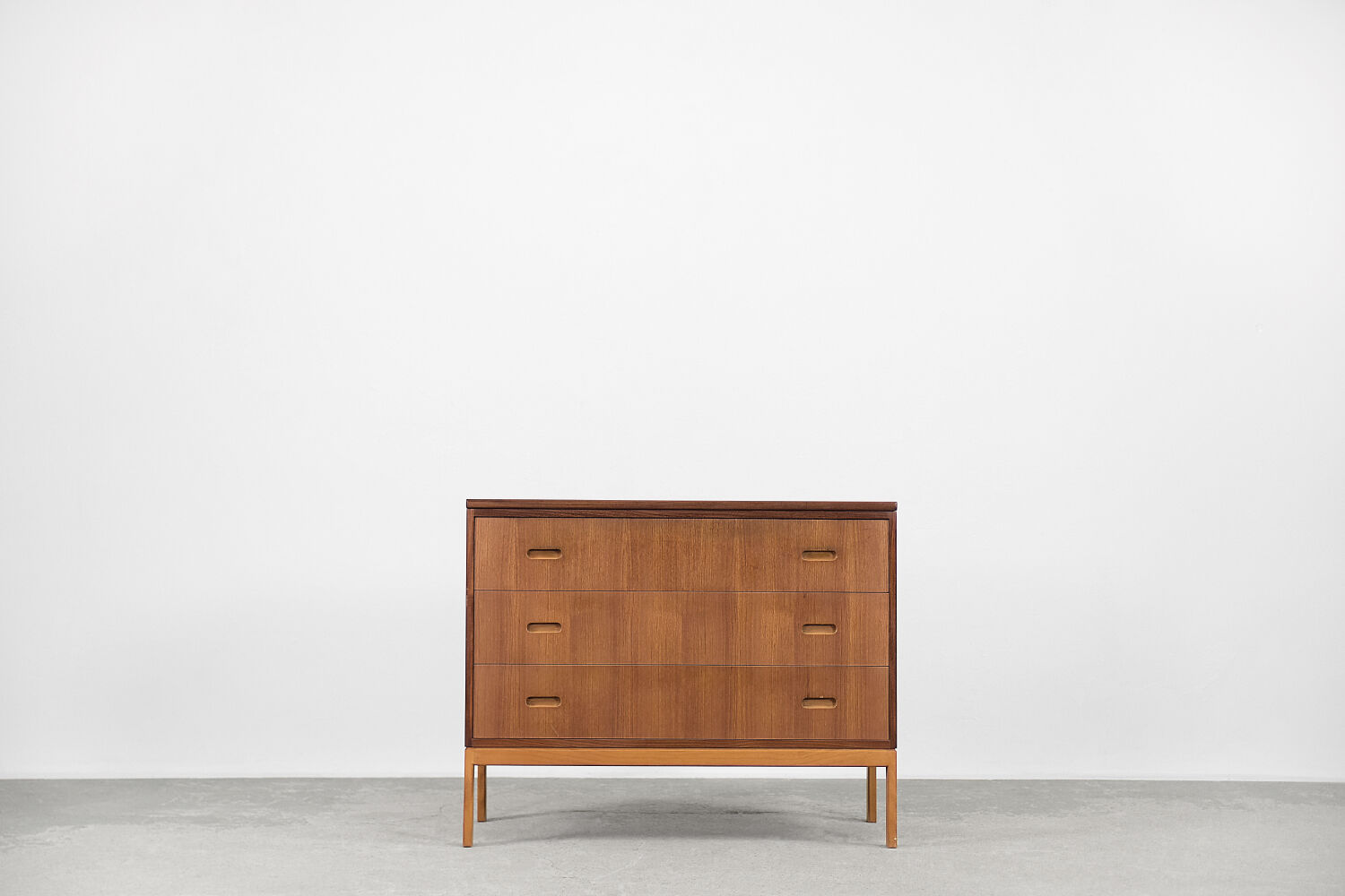 Vintage Scandinavian Teak Chest of Drawers, 1960s