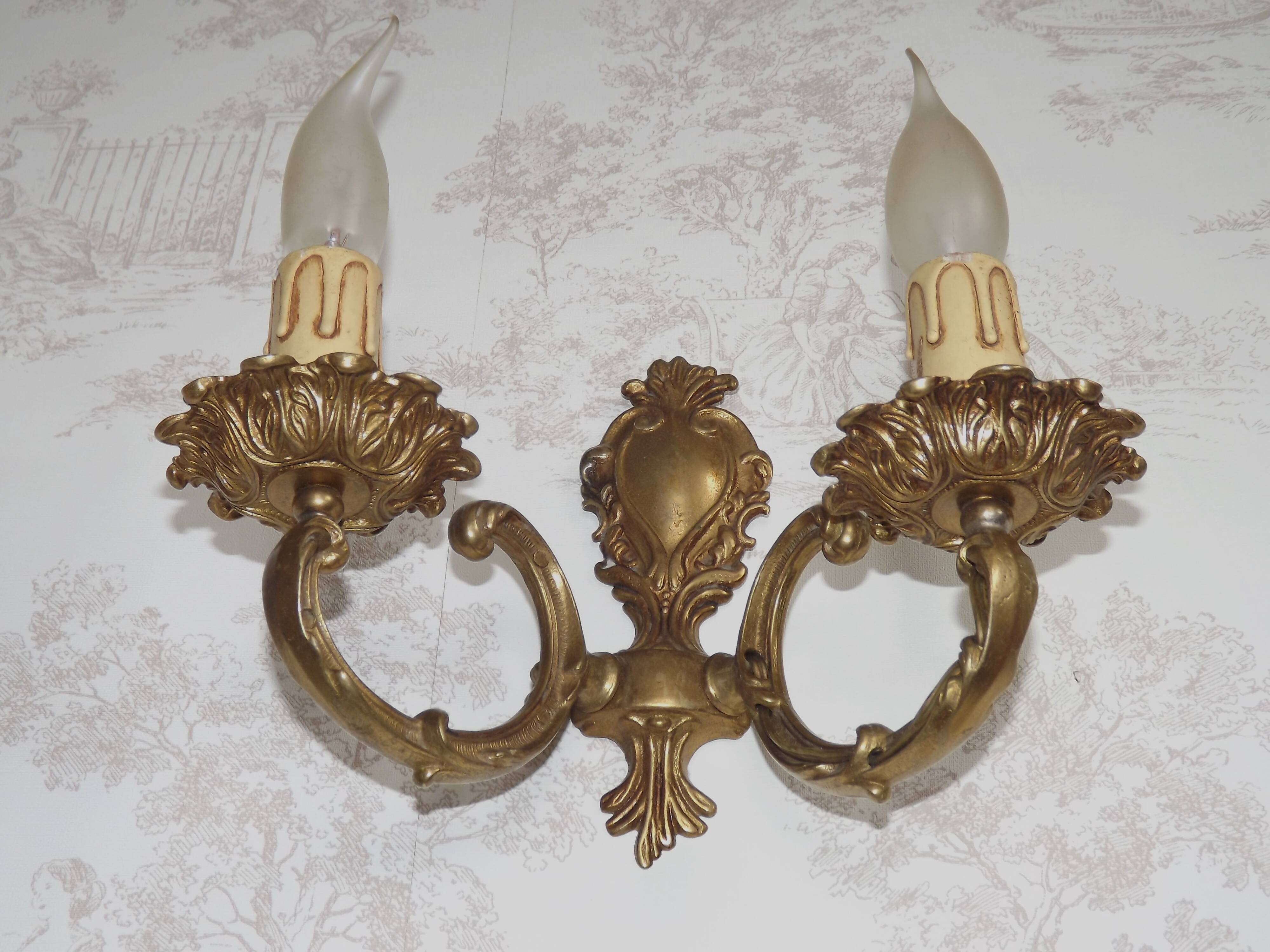 Vintage French Traditional Style Bronze Double Wall Light 5351