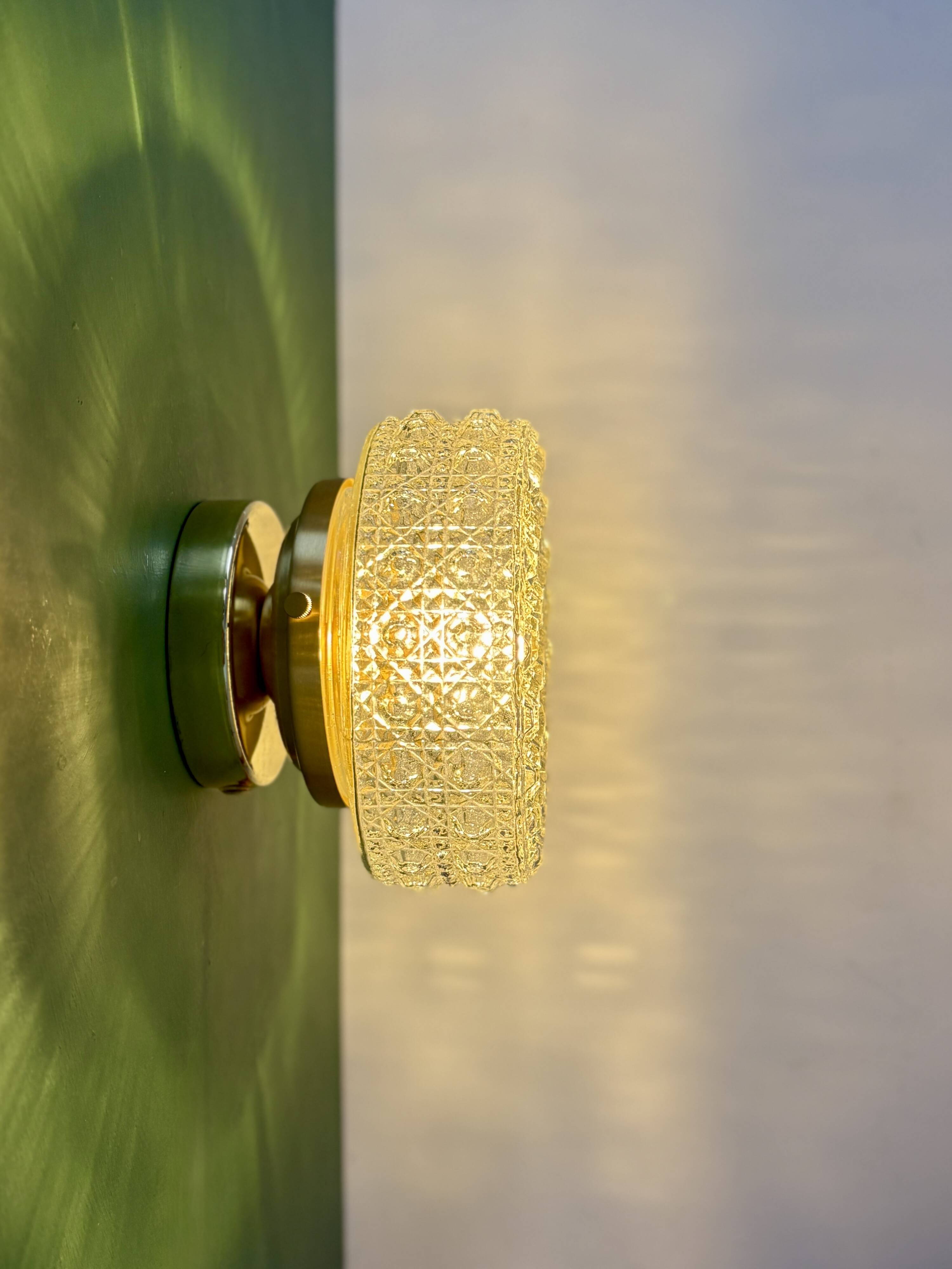 Vintage square glass globe wall/ceiling light (PLAF01)