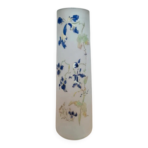 Vase ancien en verre - main