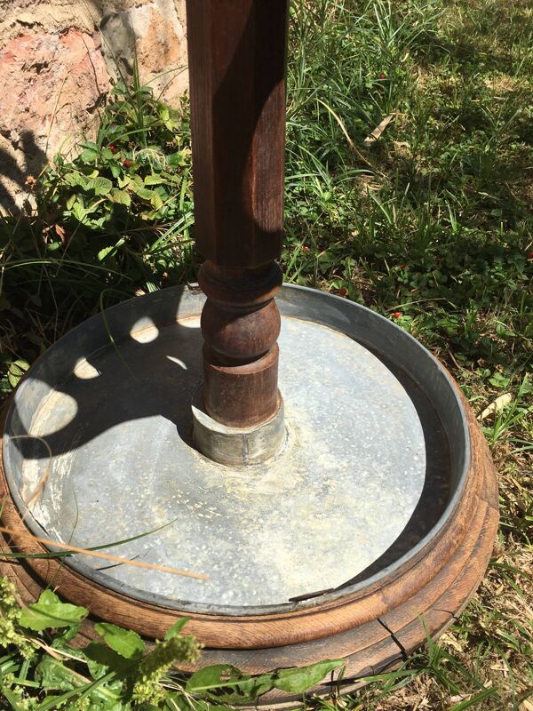 Portemanteau sur pied chêne et zinc