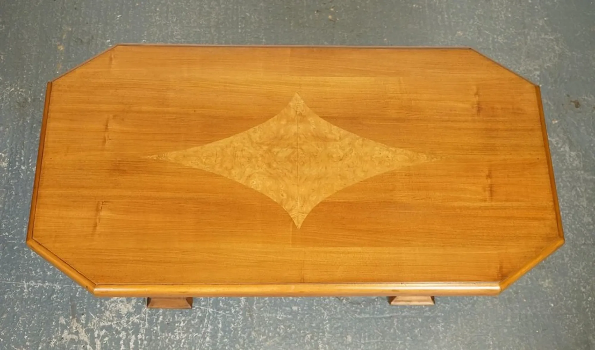 Vintage Art Deco Dining Table in Walnut
