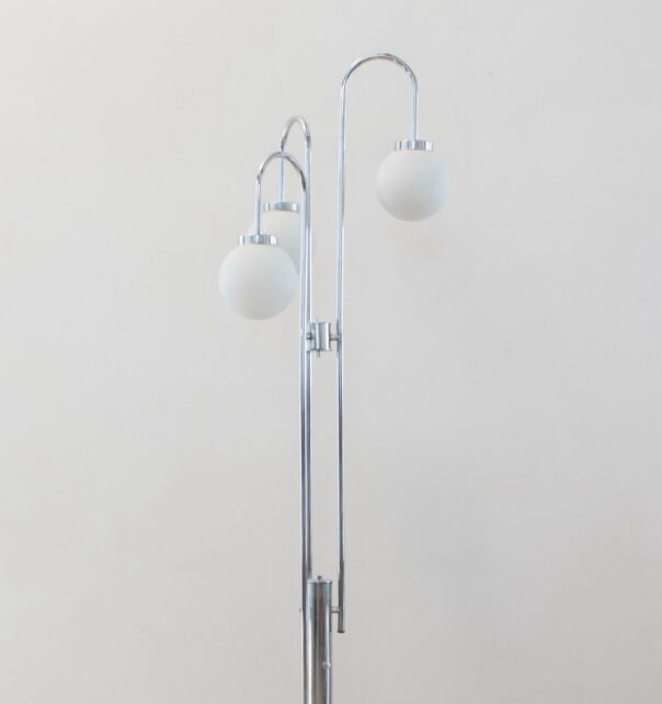 Lampadaire chrome année 70