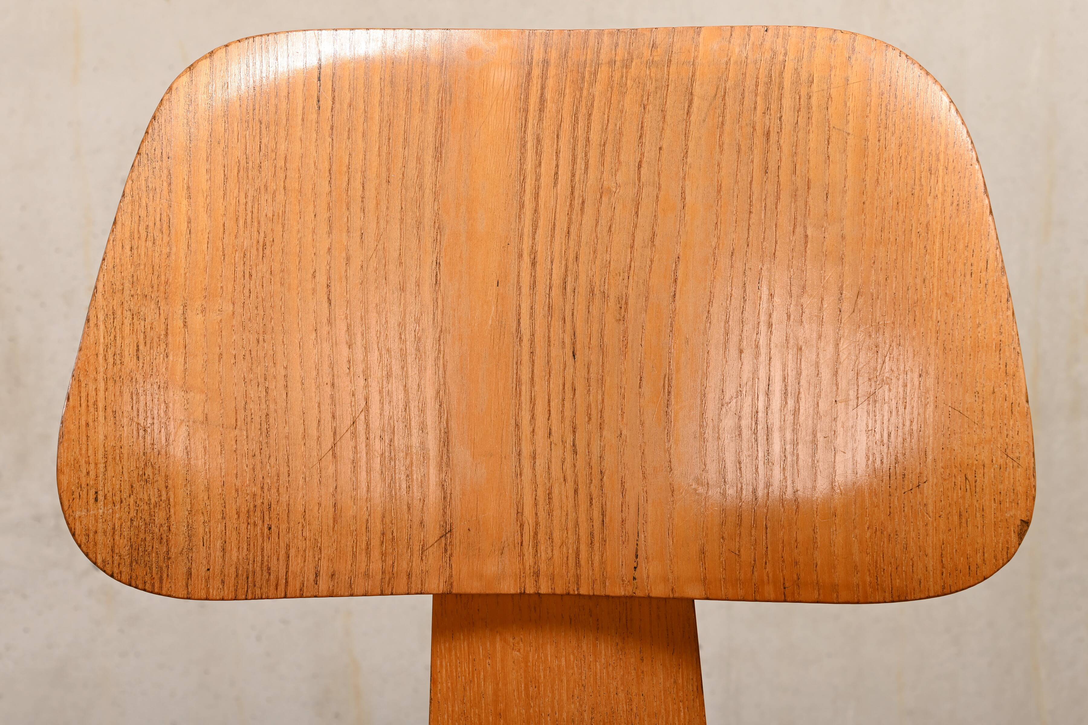 Charles and Ray Eames Early DCW Ash plywood Dining Chairs for Herman Miller
