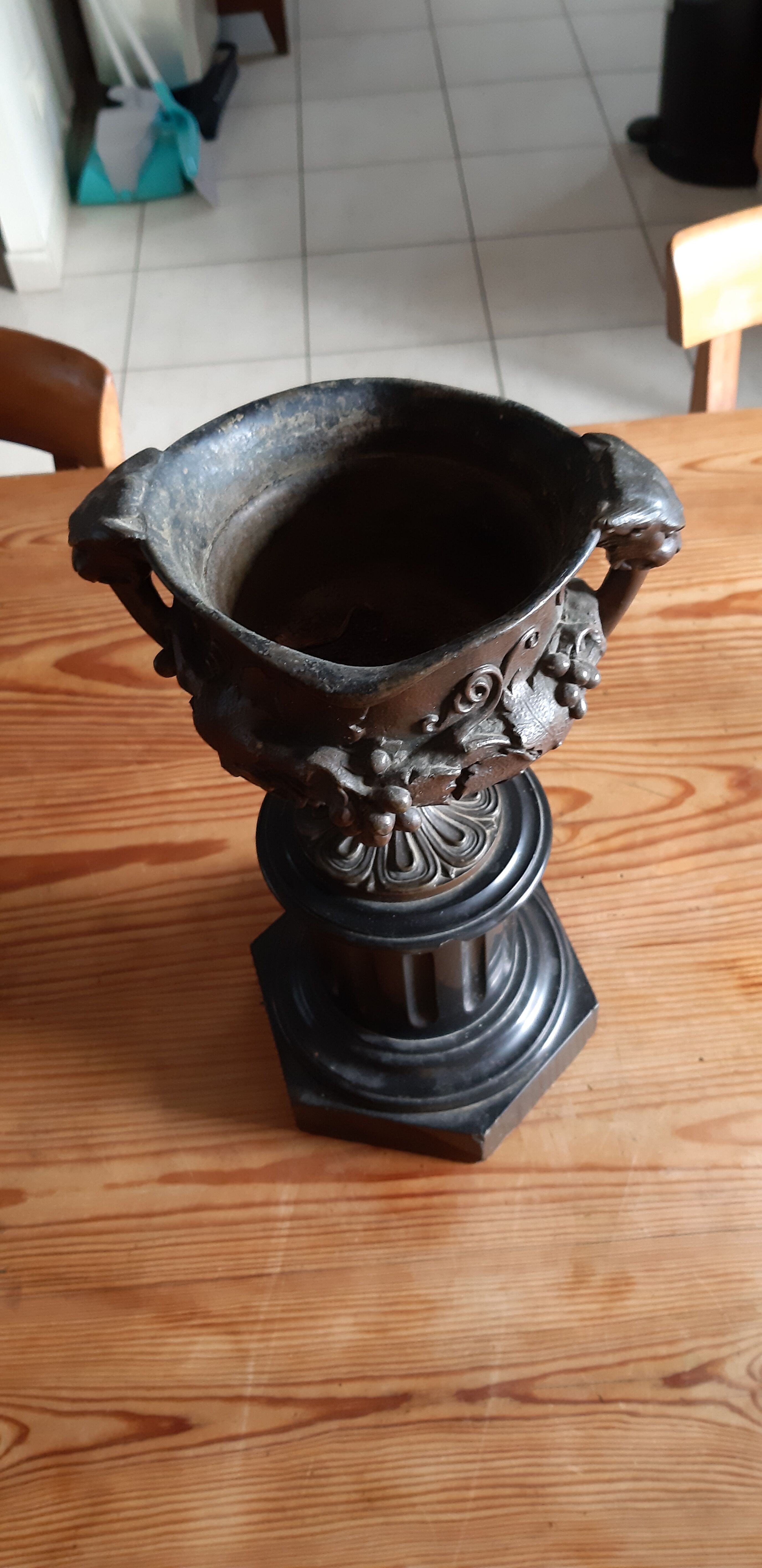 Cassolette Bronze and Marble