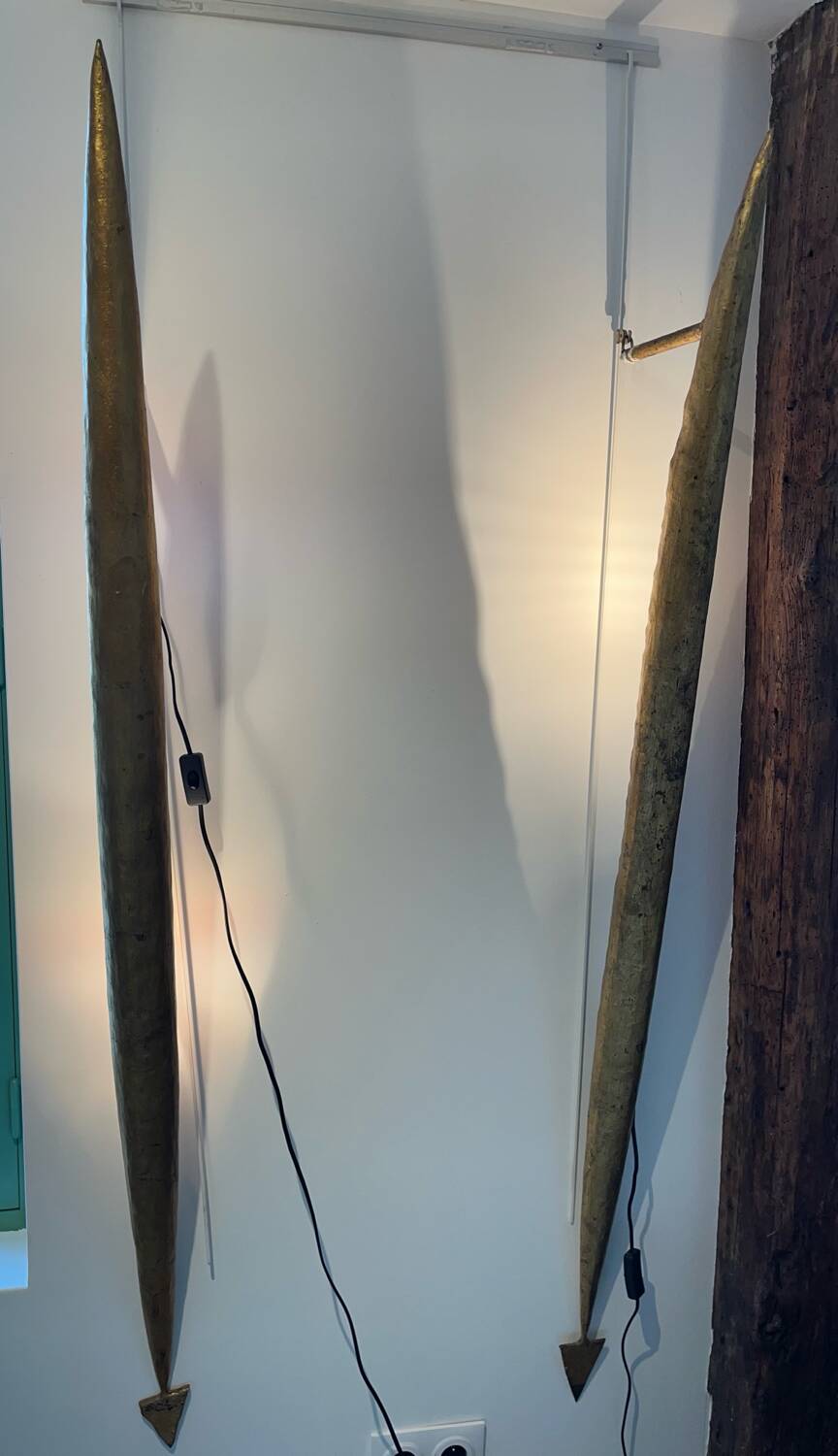 Jean Jacques Argueyrolles, large pair of sconces in gilded patinated iron