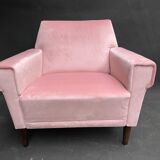 Vintage pink velvet armchair