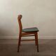 Ensemble de 6 chaises de salle à manger danoises des années 50 · Teck et Skai noir