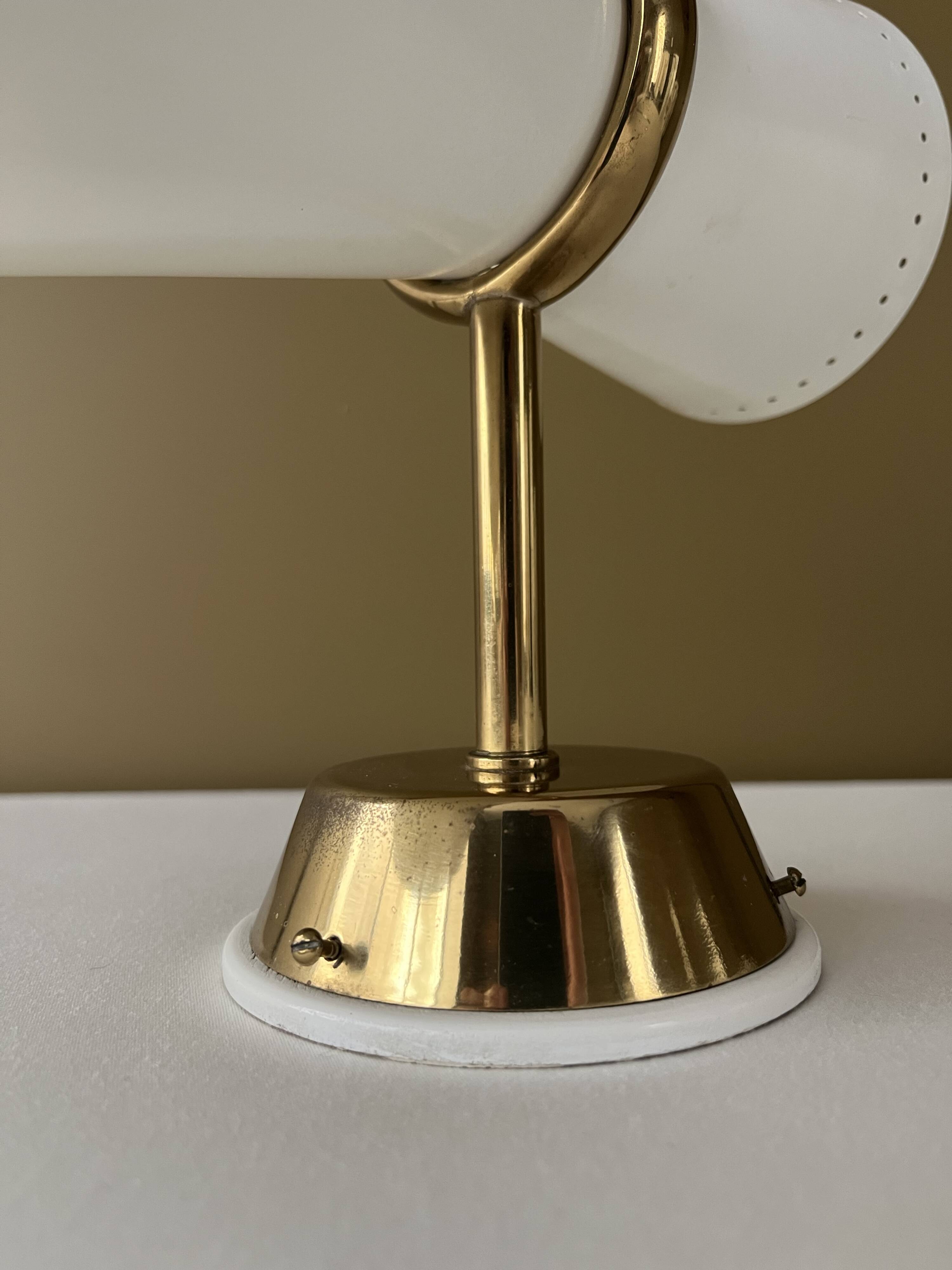 Large diabolo wall light