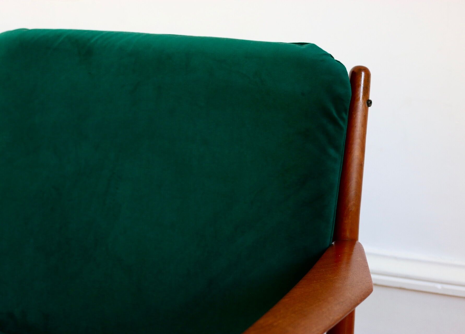 Scandinavian GM5 teak bench by Sven Aage Eriksen