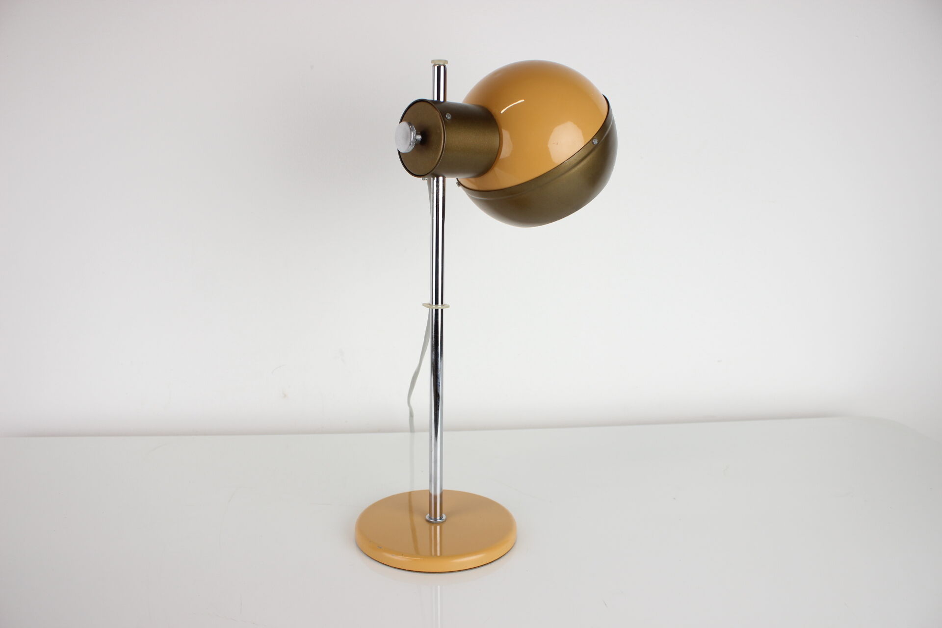 Mid-Century Magnetic Table Lamp Drukov, 1970's