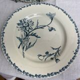 Dessert plate in iron clay model Marguerite KetG Luneville