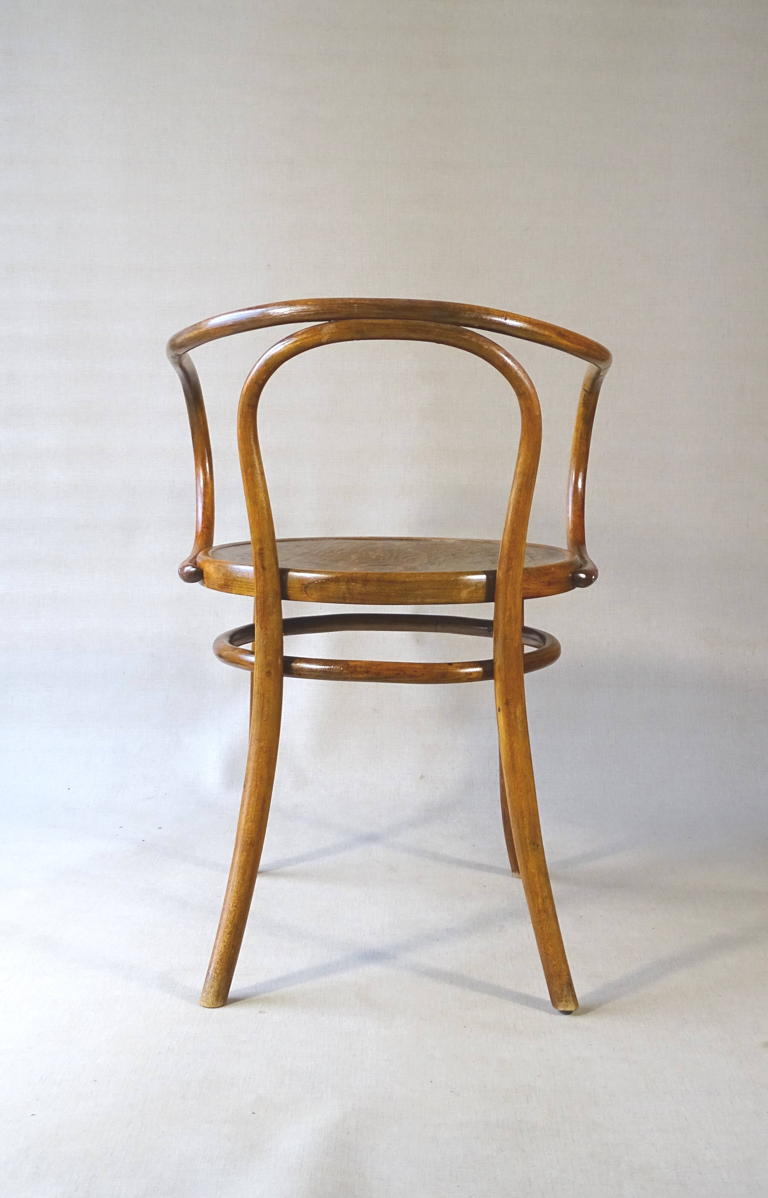 Fauteuil B9 Le Corbusier par Thonet 1925