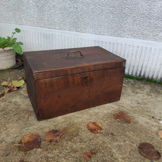 Chest, wooden box