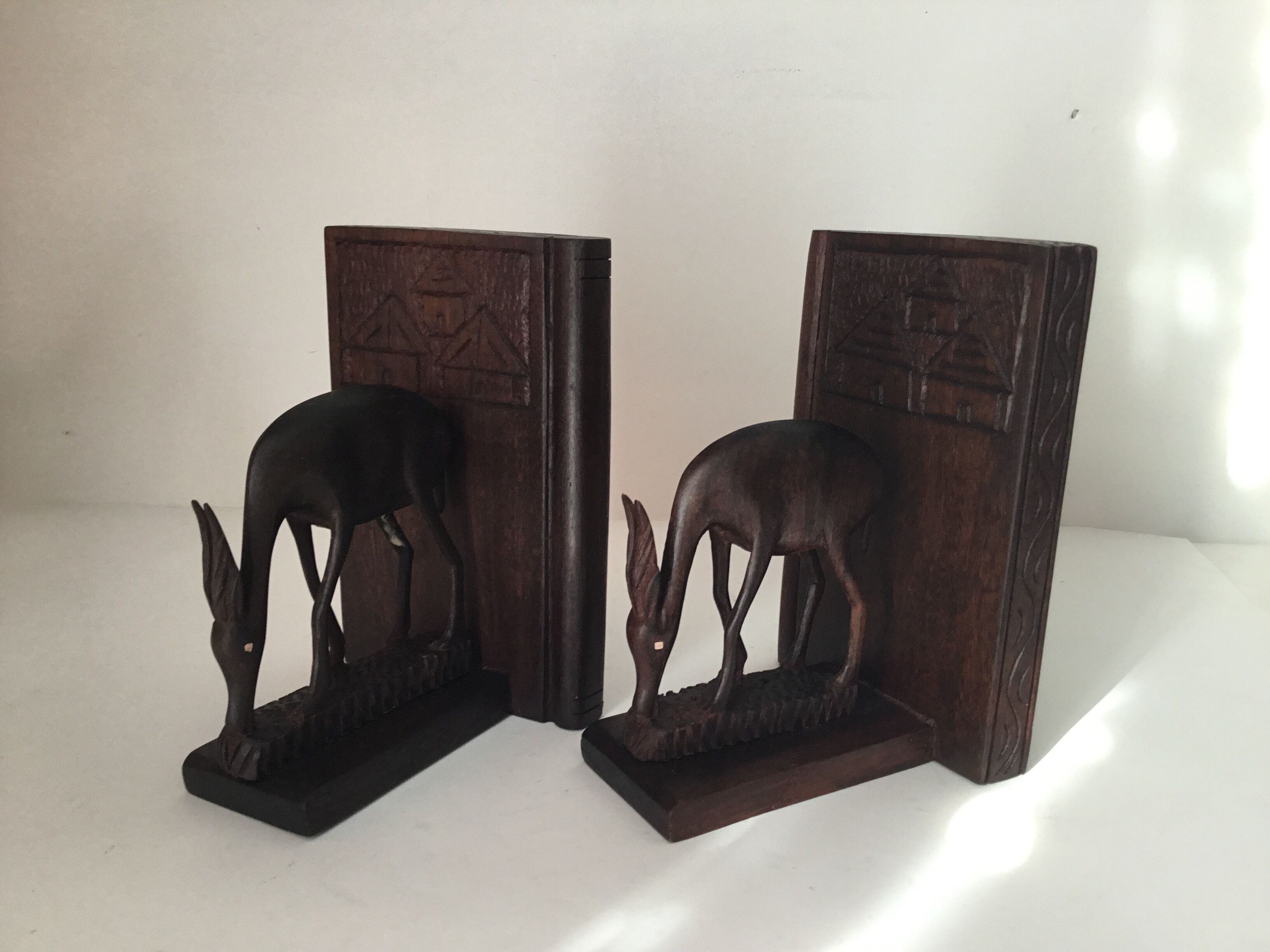 Wooden book enclosers